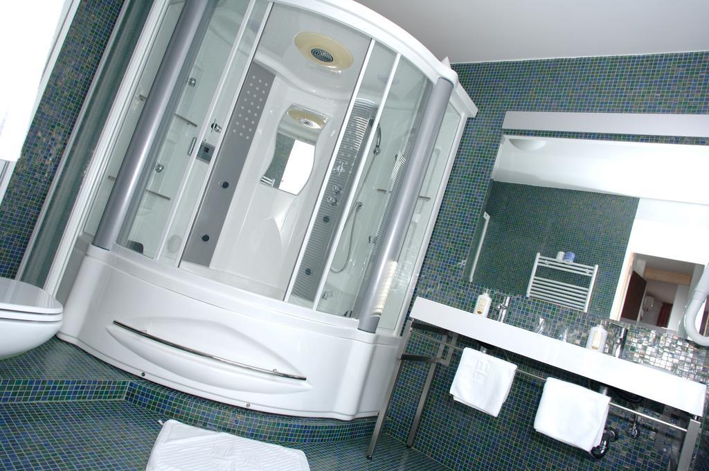 Hotel Creina Kranj Room photo